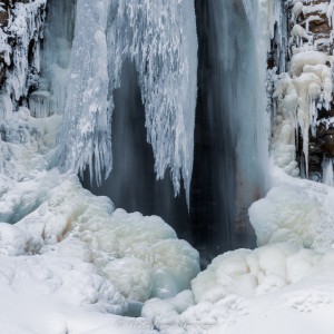 Cascade du Lac de Guéry fév 2023 by @NataFranceAuvergne-3296